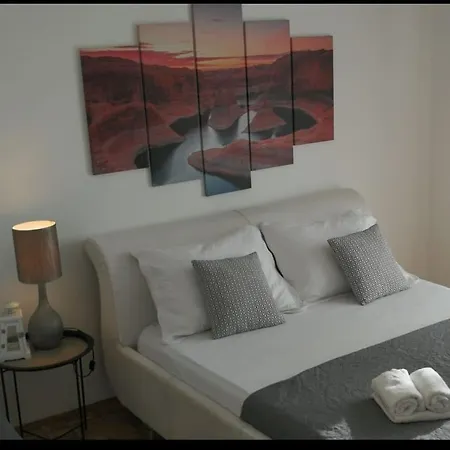 Apartament Milat
