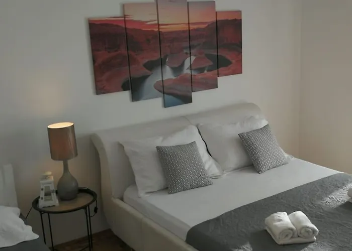 Lägenhet Milat