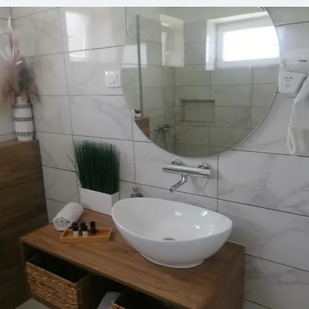 Apartment Milat